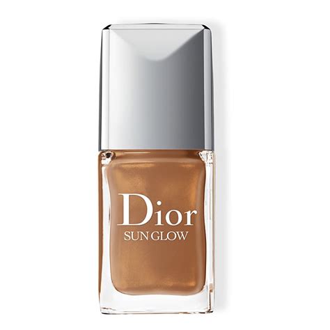 voile de lumière dior sun glow édition hors série|Sun Glow : un nouveau voile de lumière ensoleillé et  .